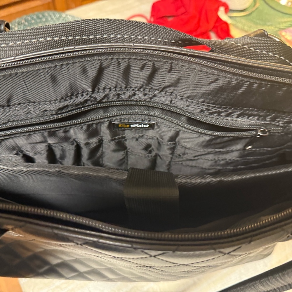 NWOT Solo New York Tote for woman - Picture 10 of 13